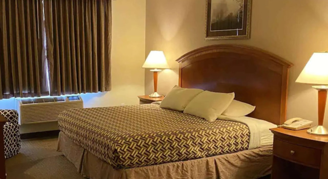 Двухместный номер A Riverside Inn Travelodge by Wyndham