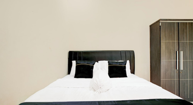 Deluxe Twin room Hotel O Griya Cewang Syariah