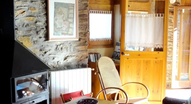 House With 3 Bedrooms in Turbiàs, With Wonderful Mountain View, Furnis, Prenota Hotel Turbiàs Catalogna