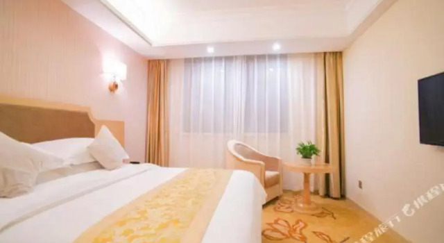 Vienna 3 Best Hotel (Shanghai Nanxiang Subway Station Branch), Varaa Hotelli Fengxian Shanghai