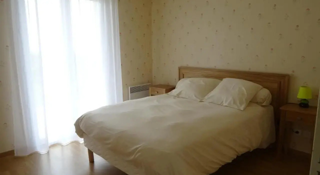 Résidence Services Seniors DOMITYS - Le Village, Reserva ahora Hotel Hoteles en Cher con piscina, Piscina