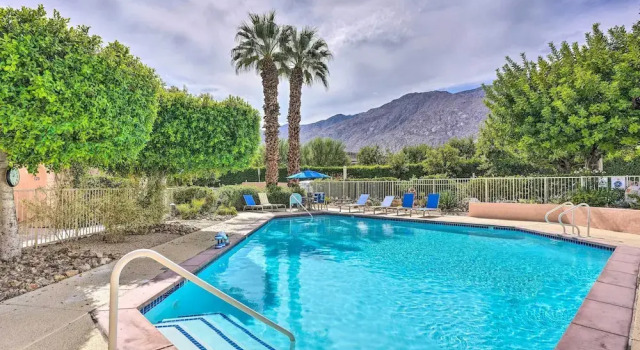 Resort Amenities: Updated Palm Springs Villa, Забронировать Курортный отель Курортные отели Палм-Спрингса, рядом с Agua Caliente Casino, Курортный отель