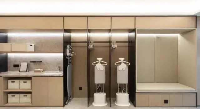 Ji Hotel (Quzhou Jiangshan Administrative Service Center Branch）