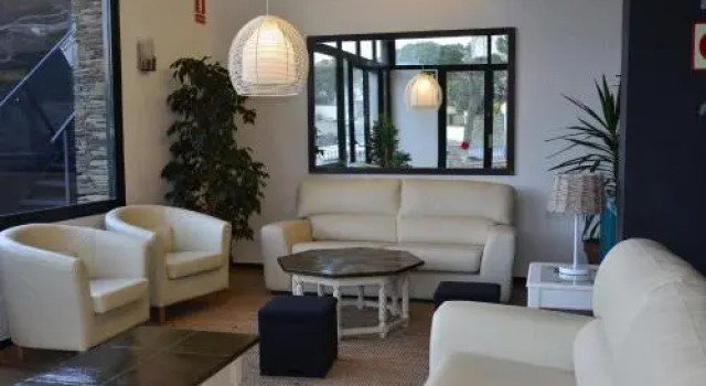 Hotel Llane Petit, Забронировать Отель Кадакес Cap de Creus Nature Reserve, рядом с Пляж Кадакес