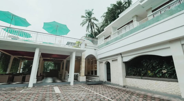 Royal Maharani Payogan, Rezervovat Hotel Hotely v Bali se snídaní, Snídaně