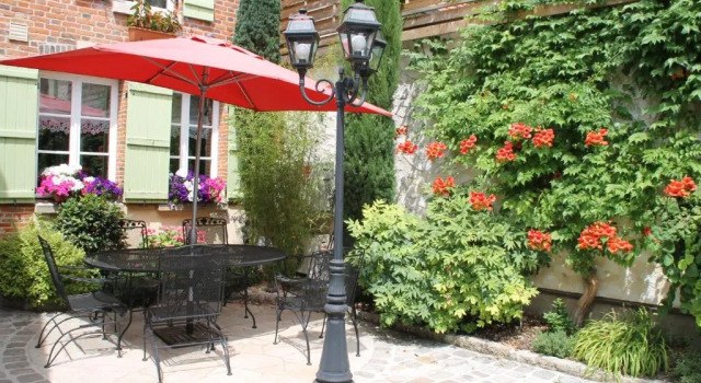 chambres d'hotes : La cour d'Etrepy, Rezervovat Hotel Le Mesnil-sur-Oger Champagne - Ardenne