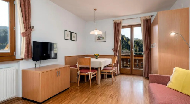 Апартаменты с 2 комнатами с балконом Apartments Samberg