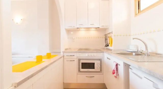 Апартаменты c 1 комнатой с балконом Apartamento Córdoba Ref. 1054  by Iberplaya