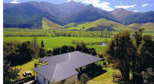 Апартаменты Pelorus Heights