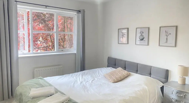 London Dream House - 4 Bedrooms, Забронировать Отель Отели Англии 3 звезды, 3*