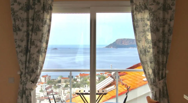 Полулюкс с видом на море Saylam Suites