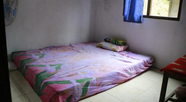 Vuode makuusalissa Dalem Kakung