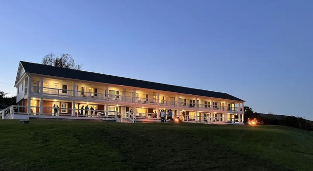 Blue Vista Motor Lodge, Prenota Locanda Mini-hotel a New England, Locanda