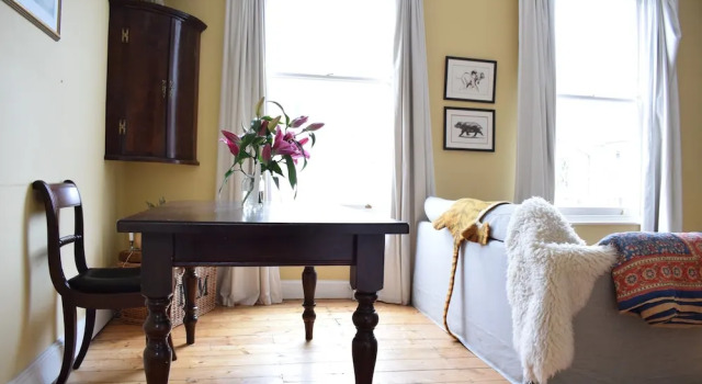 Quirky 1 Bedroom Flat in Highbury With Roof Terrace