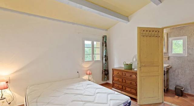 Villa in Les Mages with swimming pool, Забронировать Вилла Виллы Овернь-Рона-Альпы, Вилла