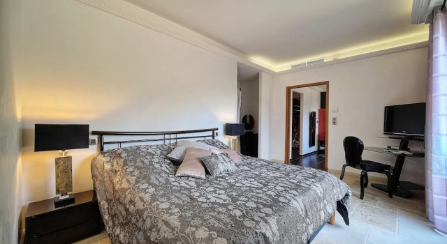 Номер Standard "AU HAVRE DE PAIX" 5 étoiles Prestige jacuzzi, hammam, sauna, PISCINE chauffée Mougins Cannes Grasse