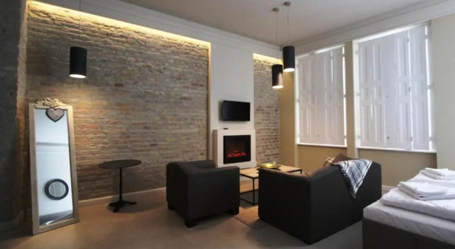 Студия Deluxe Heritage Home Apartments