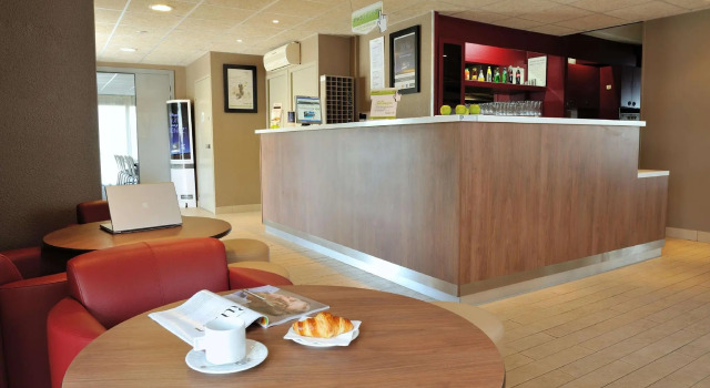 Campanile Bordeaux Sud - Pessac, Rezerwuj Hotel Hotele 3-gwiazdkowe w Graves, 3*