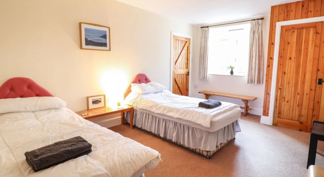 Farchynys Court Cottage, Varaa Lomakoti Llanelltyd Glamorgan