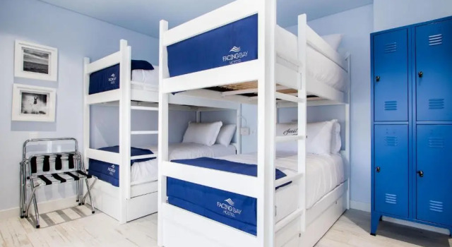 Facing Bay Hostel, Buchen Sie Hostel Hostels in Terceira, Hostel