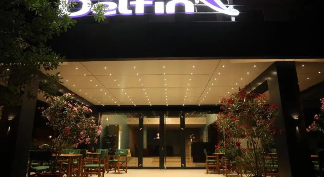 Hotel Delfin, Prenota Hotel Mamaia-Sat Constanta