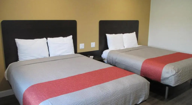 Четырёхместный номер Standard Claremont Lodge
