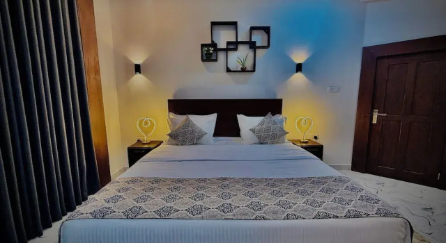 Номер Deluxe Aloe Transit Hotel