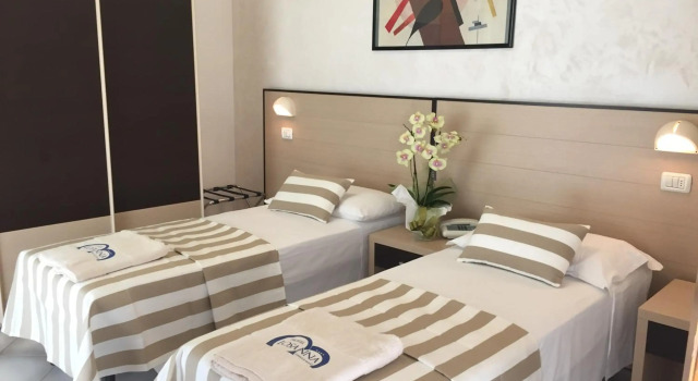 Hotel Losanna Gabicce Mare, Varaa Hotelli All inclusive -hotellit kohteessa Marche, All Inclusive
