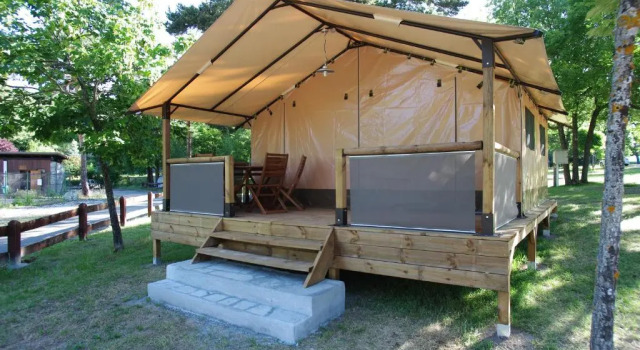Тент Camping La Rochette