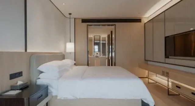 Люкс Earl Family Hotel (Mengcheng Tianhe Plaza Store)