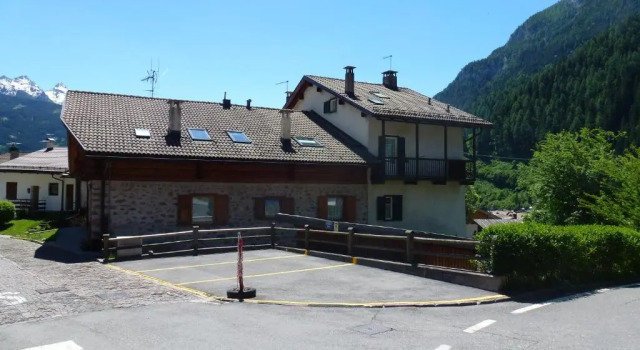 Апартаменты Dolomiti Appartamento Ivano