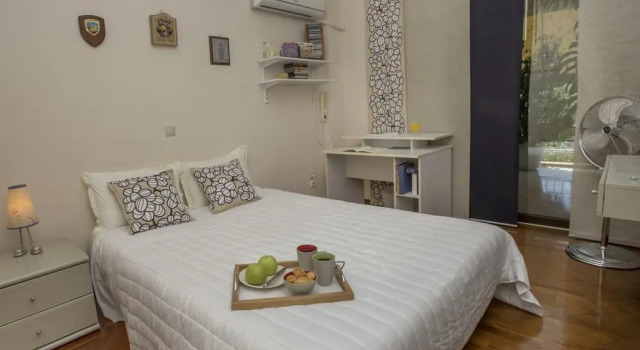 Family Holidays Apartment in Glyfada by GHH