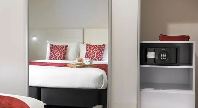 Полулюкс Ramada by Wyndham VetroBlu Scarborough Beach