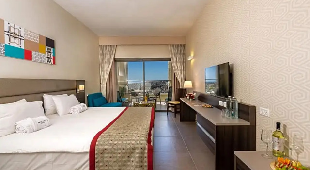Ramada Olivie Nazareth, Varaa Hotelli Gedera Center District Israel