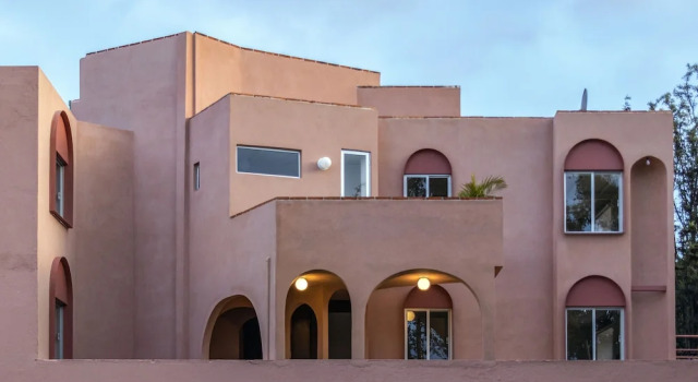 Casa Rosa by Domi Housing