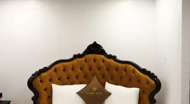 Люкс с видом на город Golden Hotel