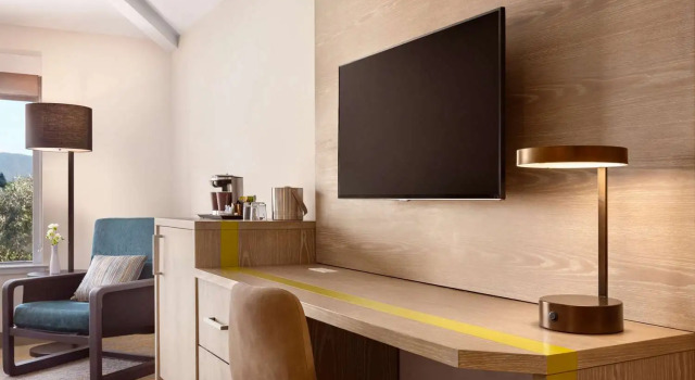 Номер Deluxe DoubleTree by Hilton Campbell - Pruneyard Plaza