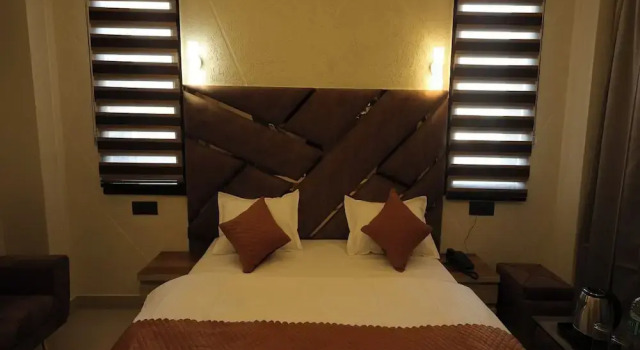 Aayu Residency, Rezervovat Hotel Prem Nagar Uttarakhand