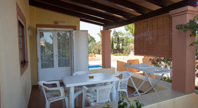 Huoneisto Apartamentos Ca Sa Vilda