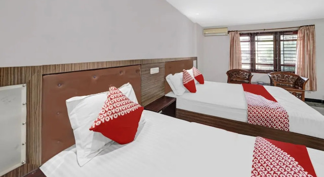 Люкс Superior Hotel O Wisma Kuta Karang Baru