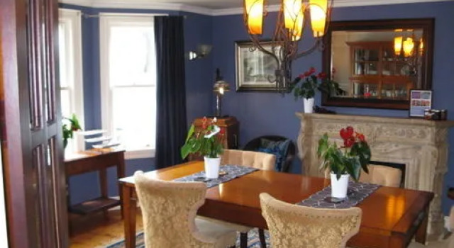 The Historic Pacific Bed & Breakfast, Varaa Hotelli Niagara Wine Region Ontario