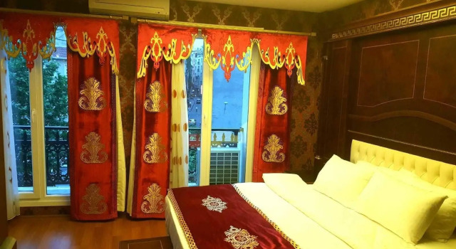 Napolyon Hotel, Varaa Hotelli Hotellit Marmara-alue pysäköinnillä, Pysäköinti