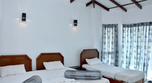 Трёхместный номер Deluxe c 1 комнатой с видом на окрестности Hotel Hill View