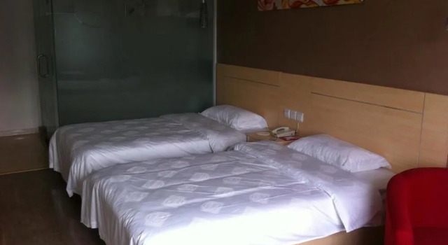 Thank Inn Chain Hotel Shandong Yantai Yinchun Avenue International Exhibition Center