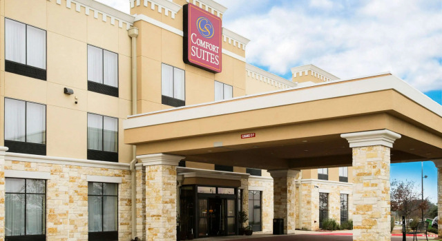 Comfort Suites North Pflugerville, Book Hotel Hoteller i Greater Austin med parkering, Parkering