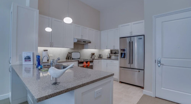 Апартаменты с 2 комнатами 2 Bedroom Apartment located in Washington Dcâs Penn Quarter. 2 Apts by RedAwning