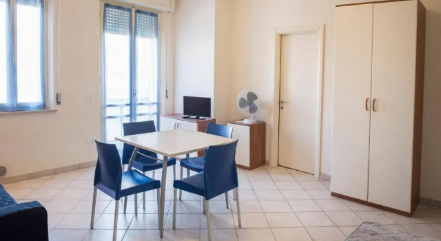M32 - Marcelli, nuovo monolocale fronte mare, Rezervovat Hotel Marcelli 