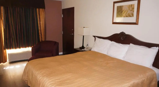 Номер Standard Scotland Neck Inn