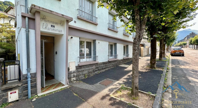 Auvergne Village Escape for 8