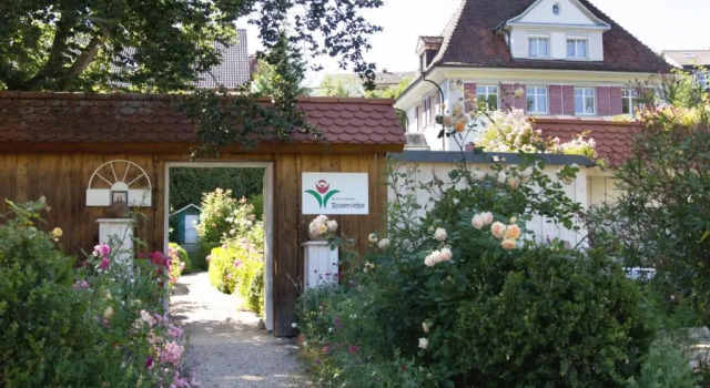 B&B Rosenliebe, Reserva ahora Bed & breakfast Hoteles en Baden-Wurtemberg con aparcamiento, Aparcamiento